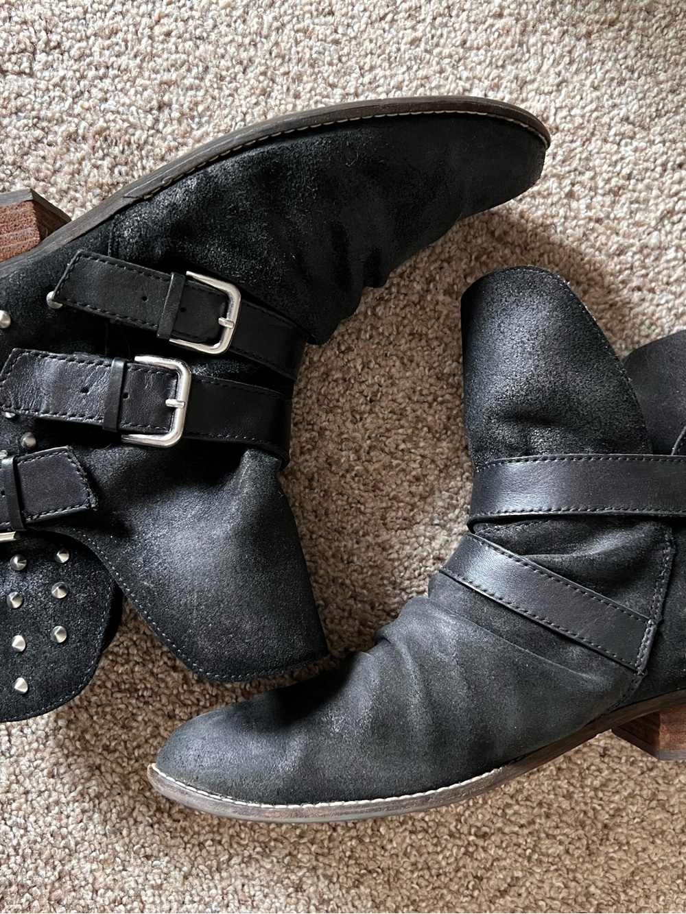 12 DV by Dolce Vita Malika spiked slouch bootie - Picture 7 of 7